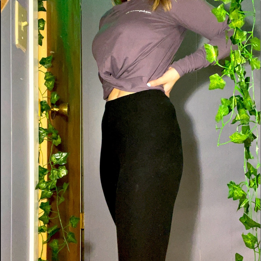 champion shirt leggings combo